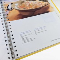 2000 Betty Crocker's Bisquick Cookbook, Hardcover, Classic Baking Recipes, Easy Meals Guide, Gift for Home Cook