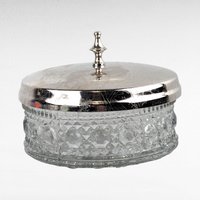 Vintage Glass Powder Dish with Metal Lid, Crystal Cut Vanity Jar, Decorative Bathroom Storage, Jewelry Box Gift
