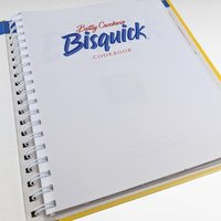 2000 Betty Crocker's Bisquick Cookbook, Hardcover, Classic Baking Recipes, Easy Meals Guide, Gift for Home Cook