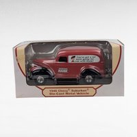 Vintage 2001 ERTL 1946 Chevy Suburban Diecast Replica Bank Collectible