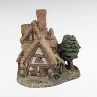 1993 David Winter "Pilgrims Rest" Village Figure - Miniature Thatched Cottage Collectible - English Countryside Decor, No Box
