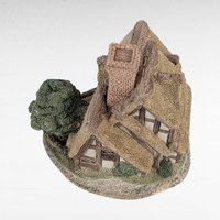 1993 David Winter "Pilgrims Rest" Village Figure - Miniature Thatched Cottage Collectible - English Countryside Decor, No Box