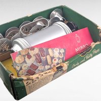 Vintage Mirro Aluminum Cooky and Pastry Press Set with 11 Discs and 3 Tips, Mid-Century Spritz Cookie Maker in Original Box