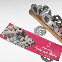 Vintage Mirro Aluminum Cooky and Pastry Press Set with 11 Discs and 3 Tips, Mid-Century Spritz Cookie Maker in Original Box