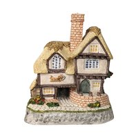 1993 David Winter Cottage "The Cat and Pipe" Inn | with COA and Original Box