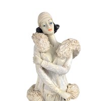 Vintage Resin Art Deco Lady Figurine, Elegant Woman Sculpture, Decorative Art, Collectible Figurine, Art Deco Style Statue