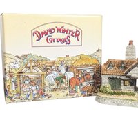 1993 David Winter The Tannery Cottage Figurine, Collectible English Village Decor, Gift for Collector, Miniature Building (3.25")