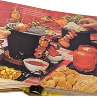 1965 Better Homes and Gardens New Cook Book, Vintage Cookbook, Souvenir Edition, Recipes, Cooking, Gift for Cook, Kitchen Decor