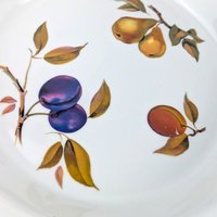 Vintage Royal Worcester Evesham Pie Baker: 10.5" English Porcelain Quiche Dish