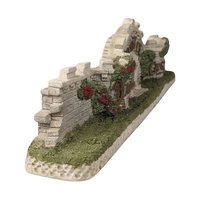 Vintage 1994 The Castle Wall Cottage: David Winter Collectible Figurine