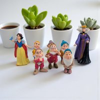 Vintage Snow White Figure Set: Disney Queen & Six Dwarves Toys