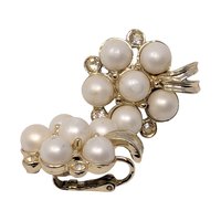 Vintage 1963 Evening Star Earrings: Sarah Coventry Faux Pearl Clip Ons