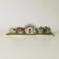 David Winter Cottages: The Castle Wall (1994)