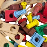 Vintage Lincoln Log Wood Toy Builder Set