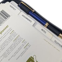 2000 MTV Student Planner in Zippered Case