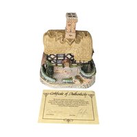 1993 David Winter Cottages "Plum Cottage"