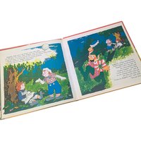 1976 Raggedy Ann's Sweet and Dandy, Sugar Candy Scratch and Sniff Book