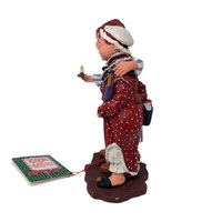 Vintage Dept 56 Mama in Her Kerchief Papa in His Cap Figurine