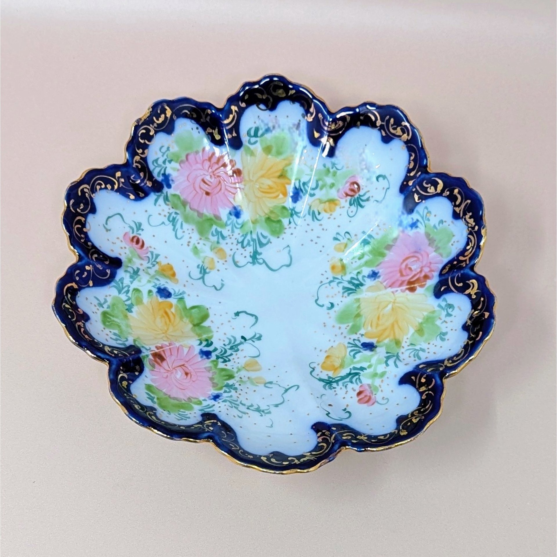 1940s Hand-Painted Porcelain Scalloped Bowl