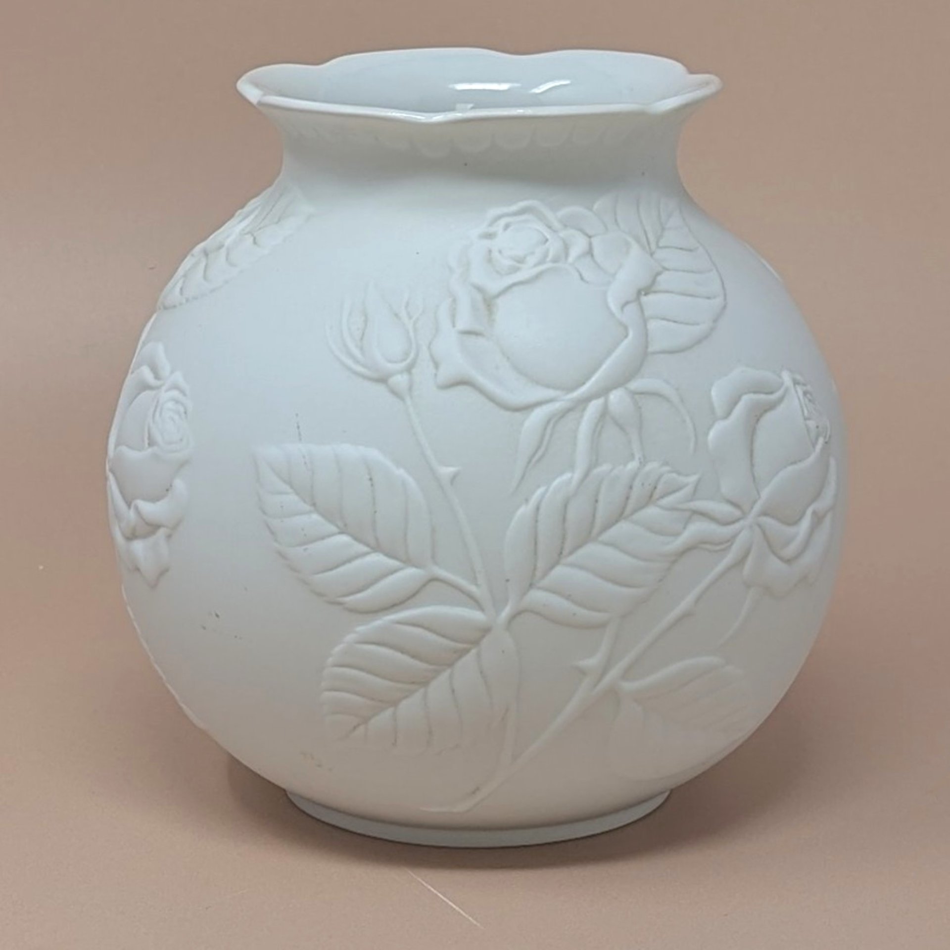 1980s Kaiser West Germany Bisque Vase – Embossed Rose Porcelain