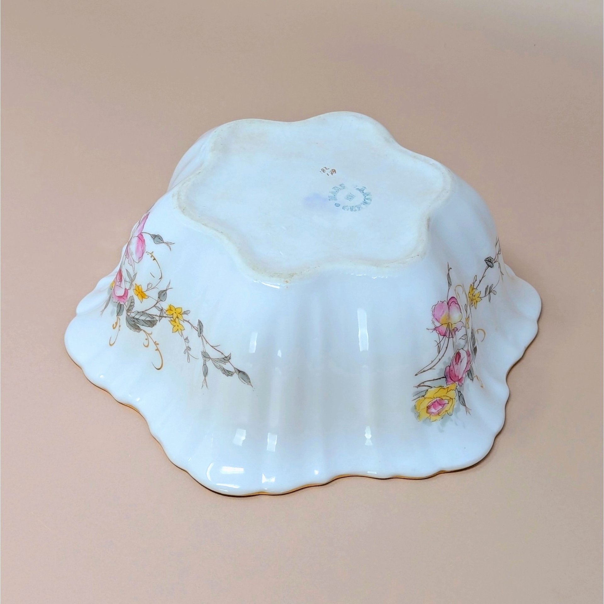 Early 20th Century German Porcelain Bowl