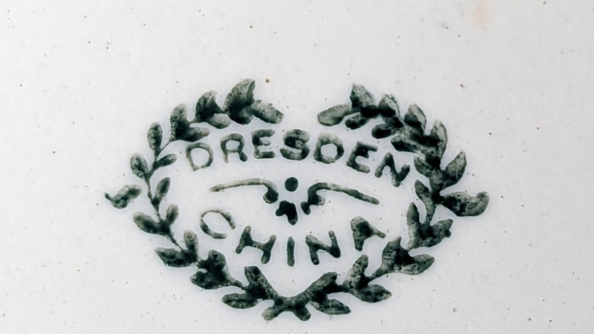 1900s Dresden China Scalloped Bowl – Antique Green Laurel Mark Woman and Angel