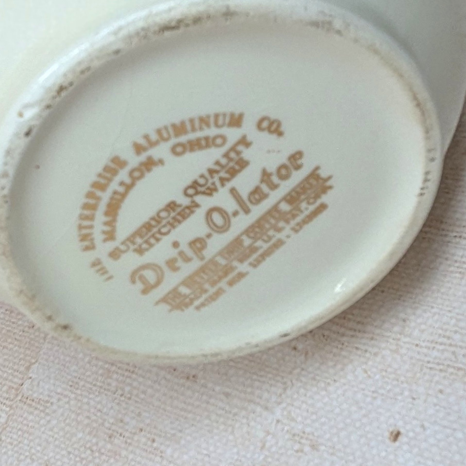 1940s Hall China Floral Coffee Pot – Pink Tulip Drip-O-Lator