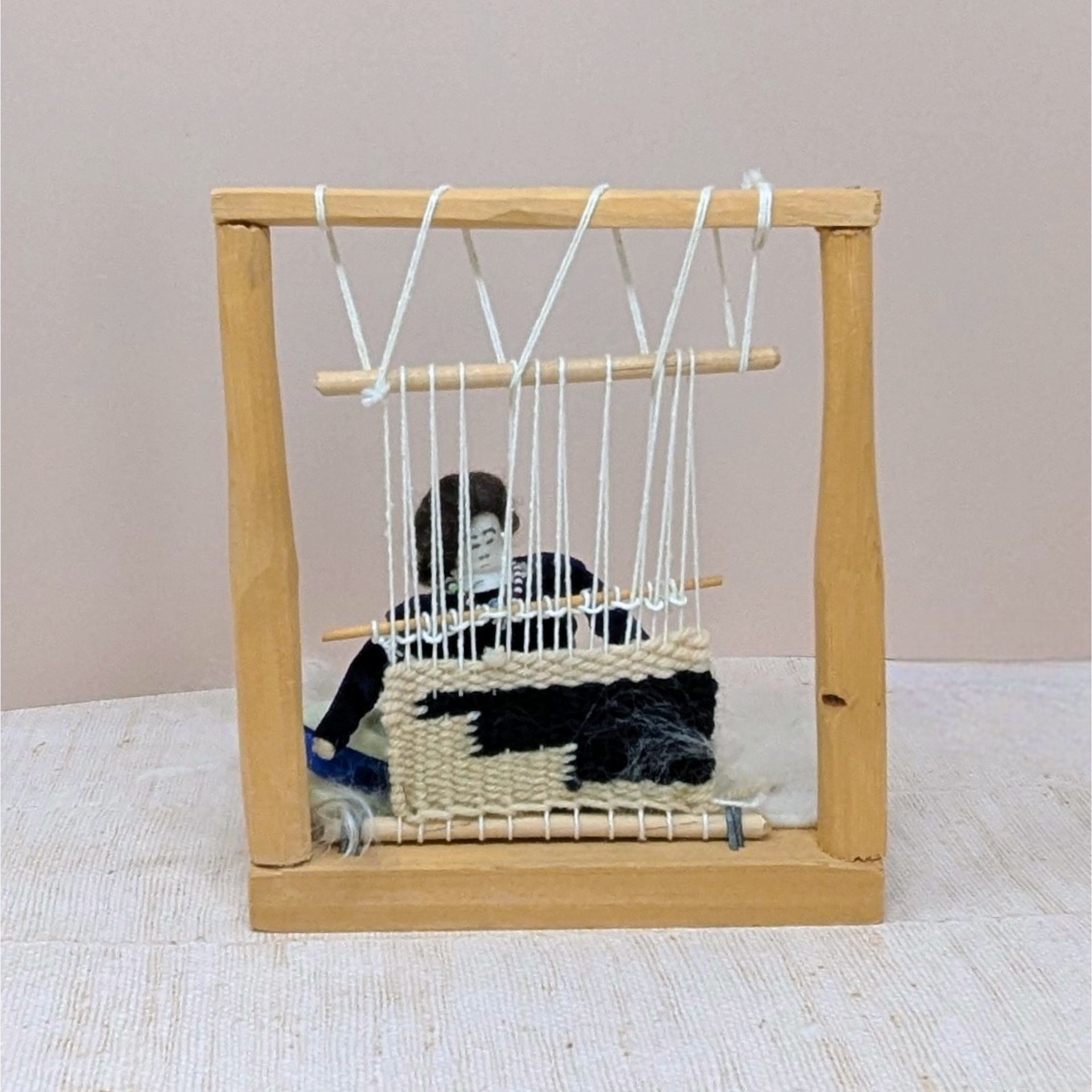 Mid-Century Navajo "Weaver at Loom" Diorama
