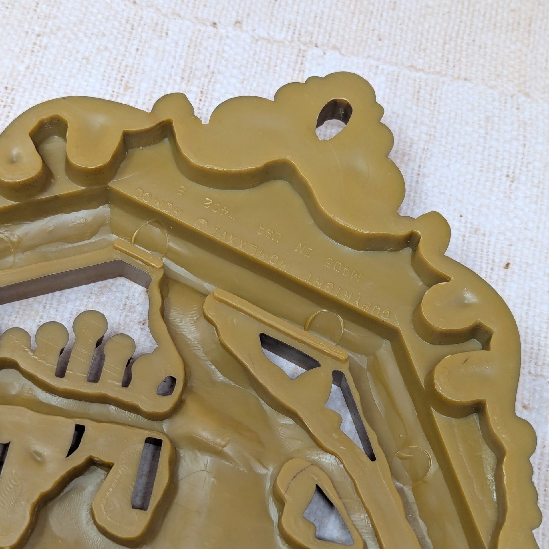 1976 Homco Gold Musical Instrument Plaques – Set of 3 Vintage Wall Art