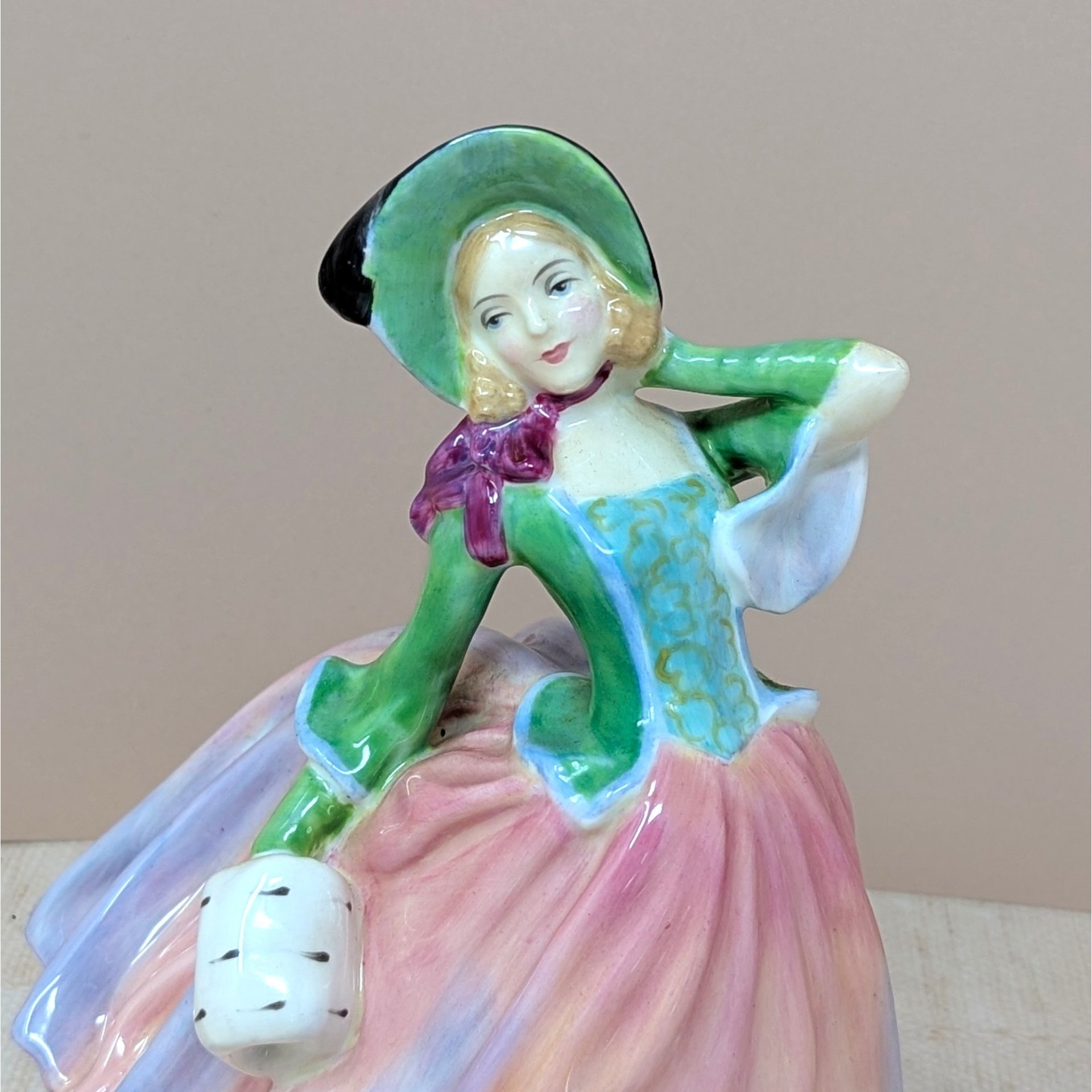 1939 Royal Doulton Autumn Breezes Figurine – Edwardian Fine Porcelain Heritage