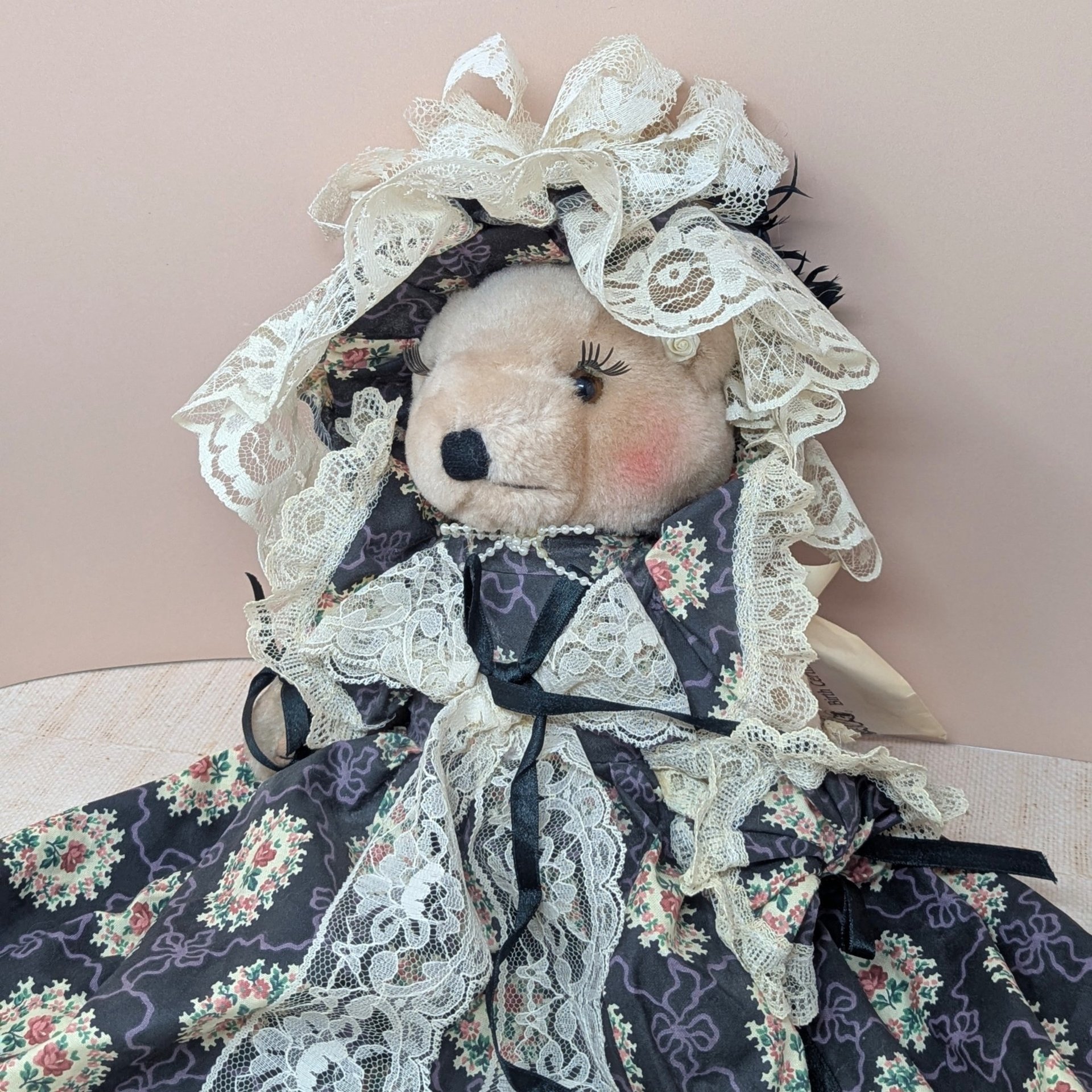 1993 Sharon Elise Handcrafted Bear – Beary Special Creations Plush