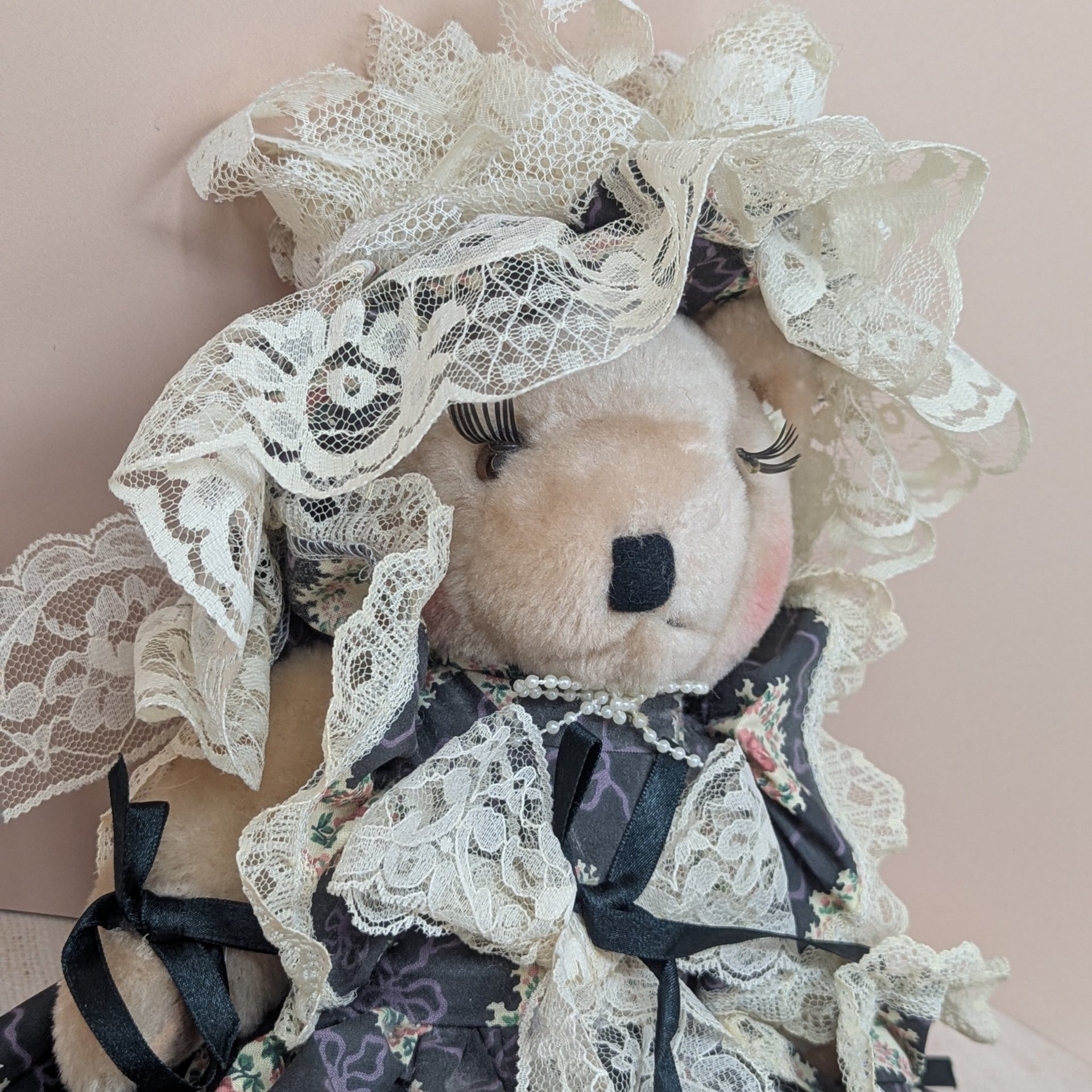 1993 Sharon Elise Handcrafted Bear – Beary Special Creations Plush