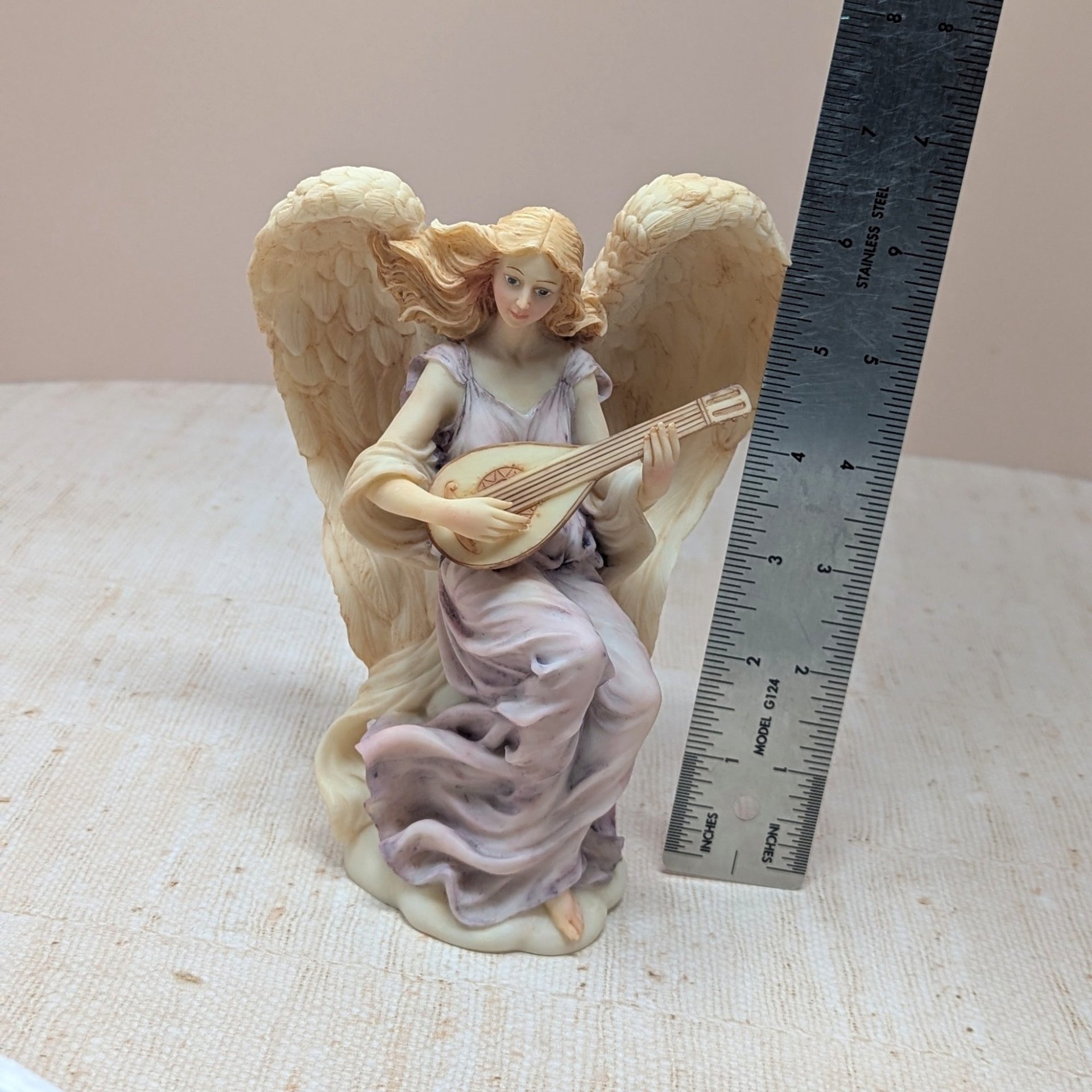 Roman Seraphim Classics Lydia "Winged Poet" – Vintage Angel Figurine