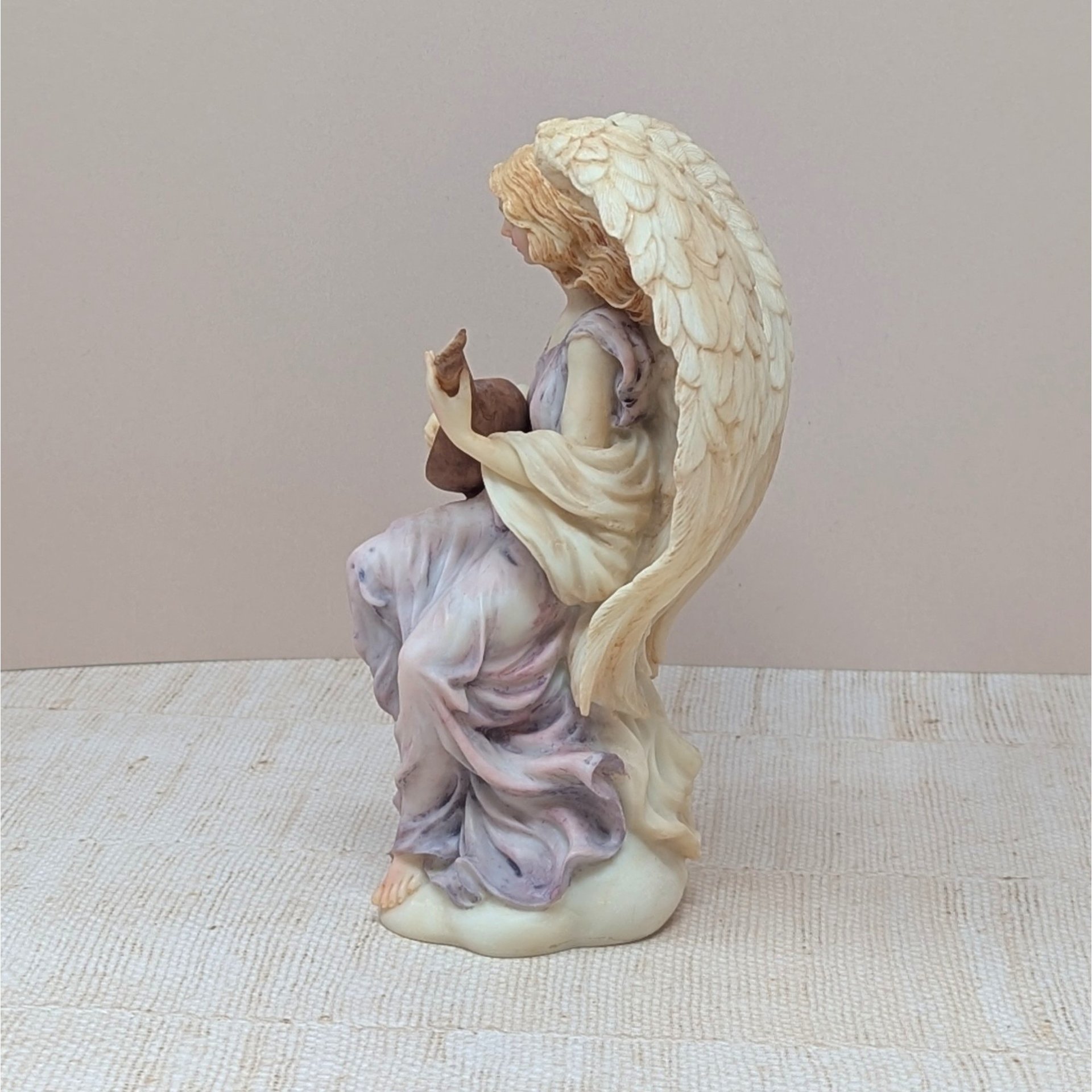 Roman Seraphim Classics Lydia "Winged Poet" – Vintage Angel Figurine