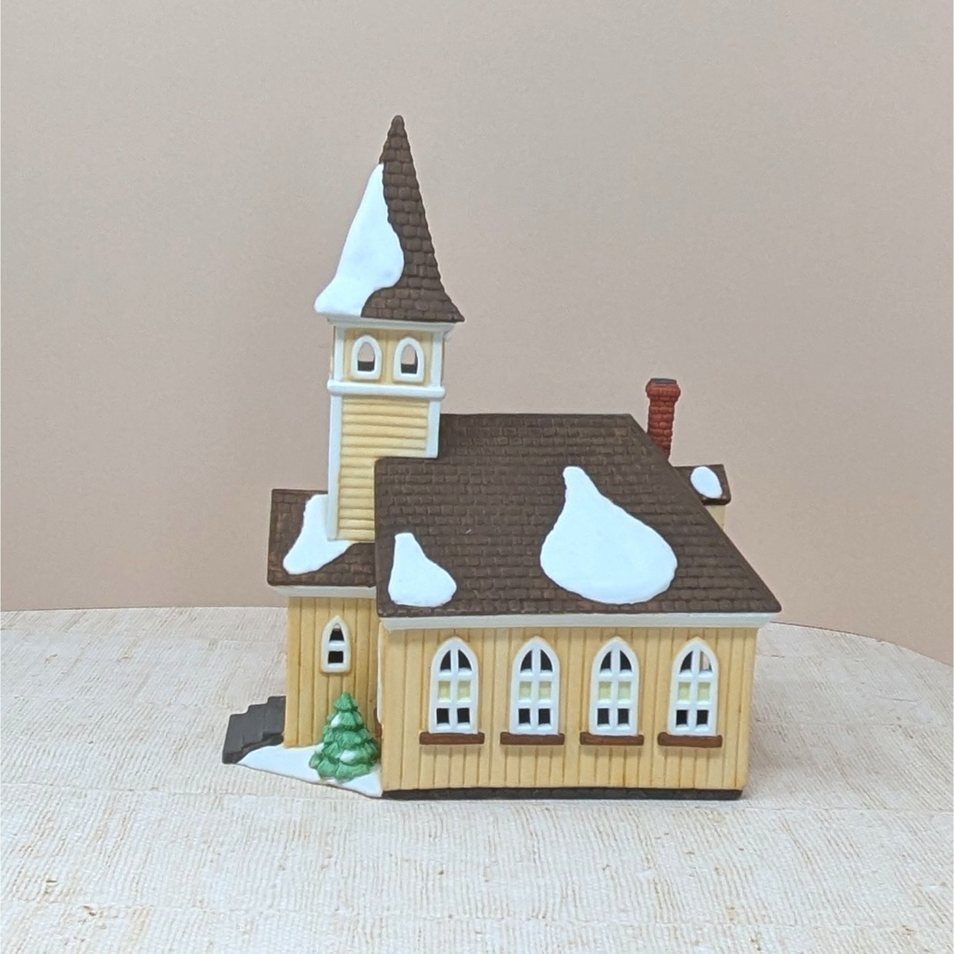 1990 Dept 56 Sleepy Hollow Church – New England Village Porcelain Heritage