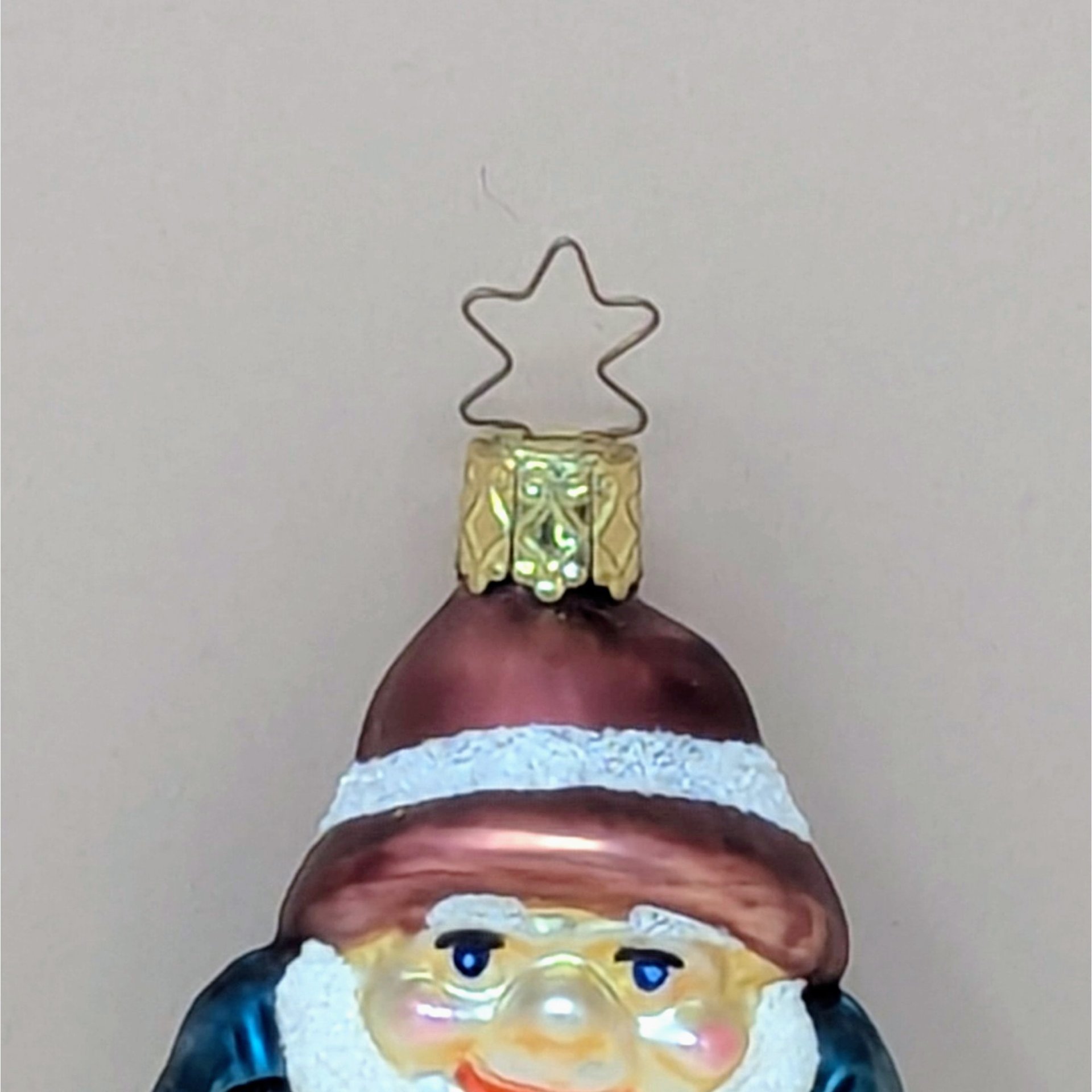 Merck Family Gnome on Log Ornament – Inge-Glas Star Cap German Glass