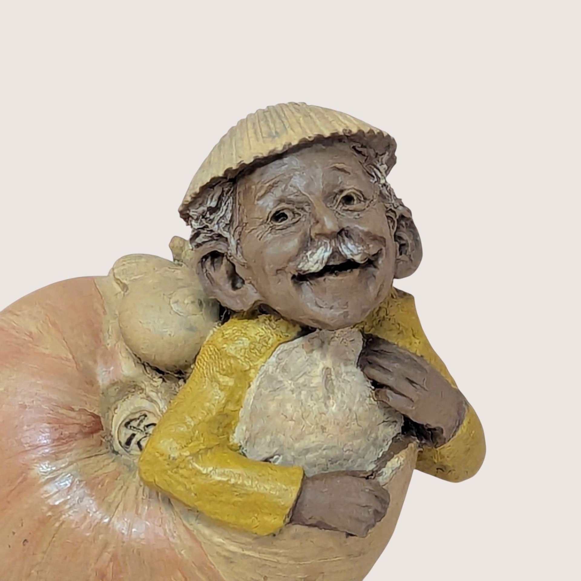 1983 Tom Clark Sandy Shell Signed Sculpture