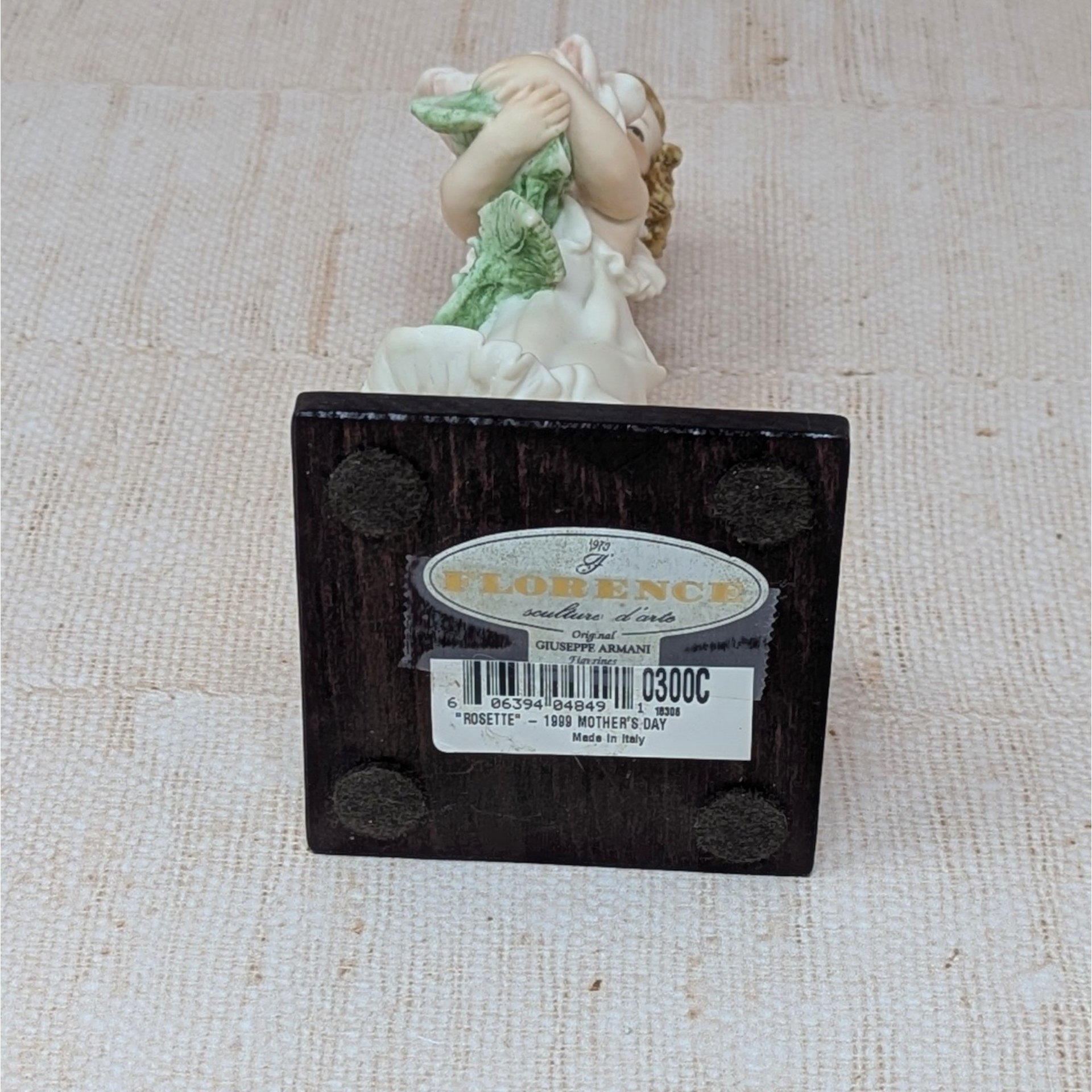 1999 Giuseppe Armani Rosette Figurine: Mother's Day