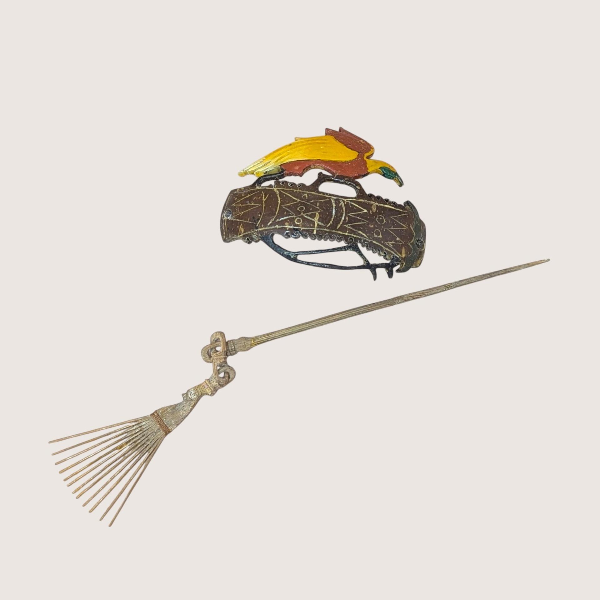 Vintage Hand-Carved Wood Bird Hair Slide
