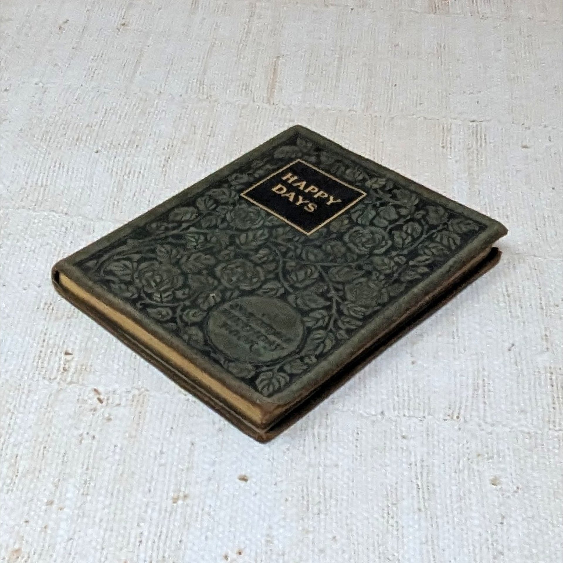 1904 Shakespeare Birthday Book – "Happy Days" Leather-Bound Edwardian Archive