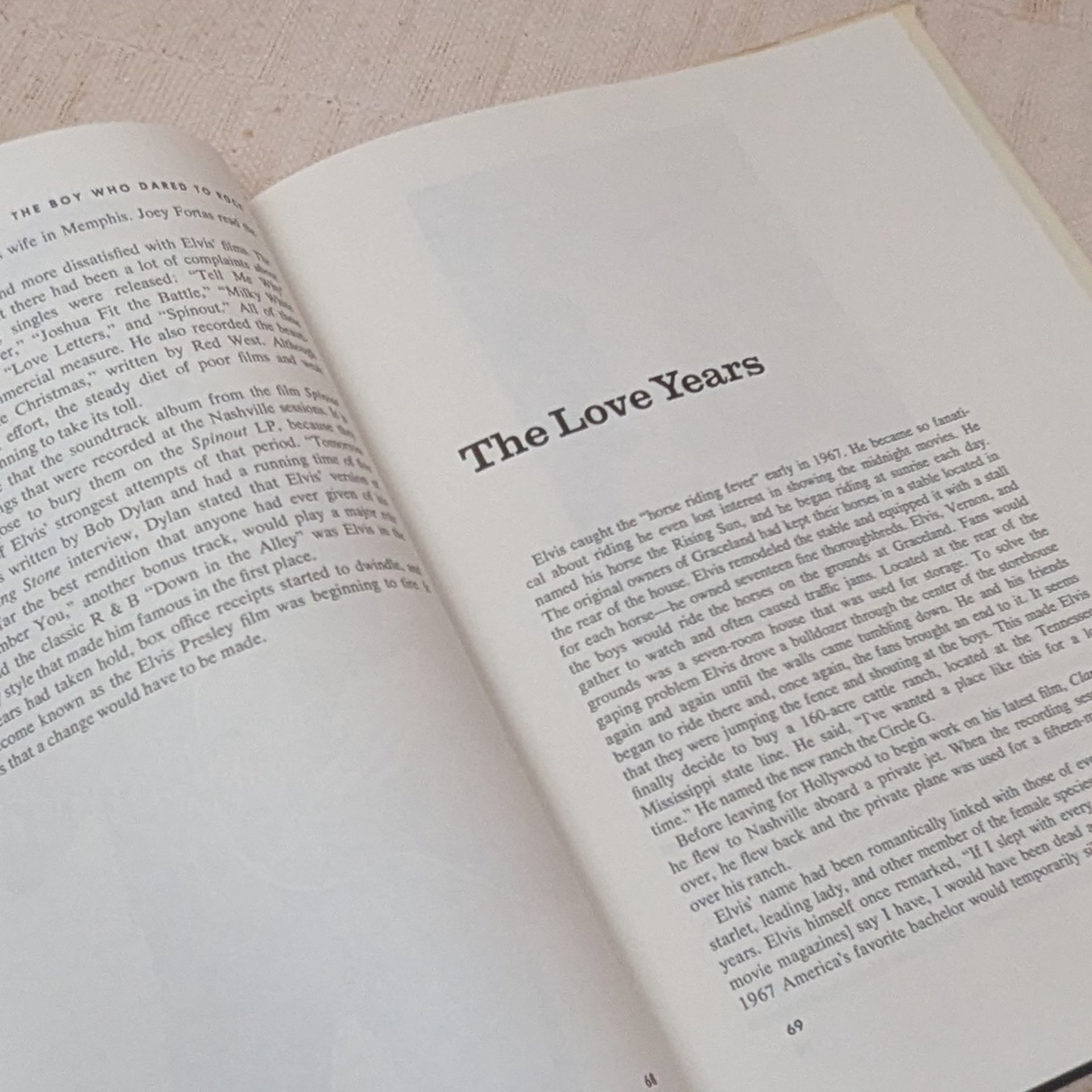 1982 The Definitive Elvis – The Boy Who Dared To Rock by Paul Lichter – Biography