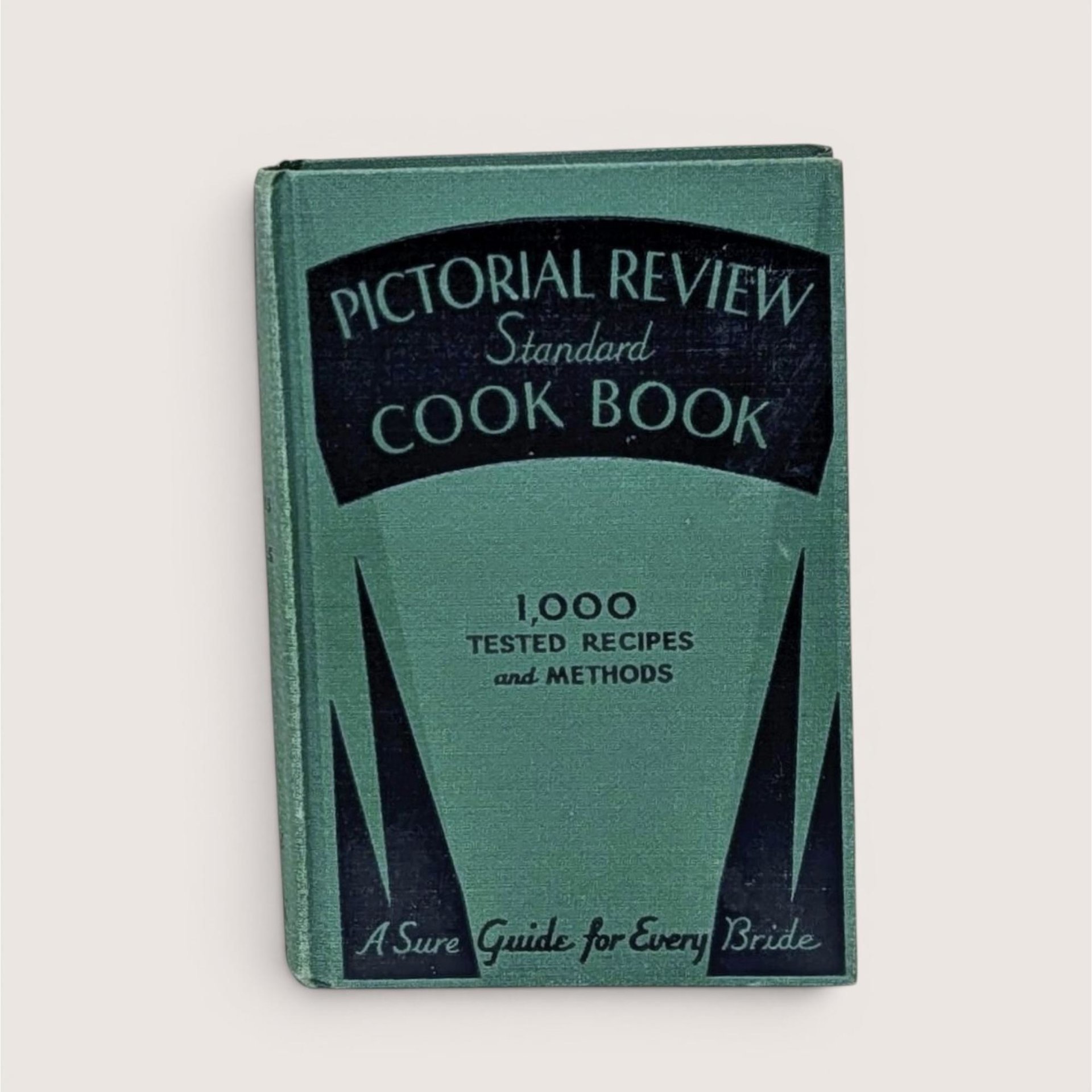 1931 Pictorial Review Standard Cook Book Hardcover 