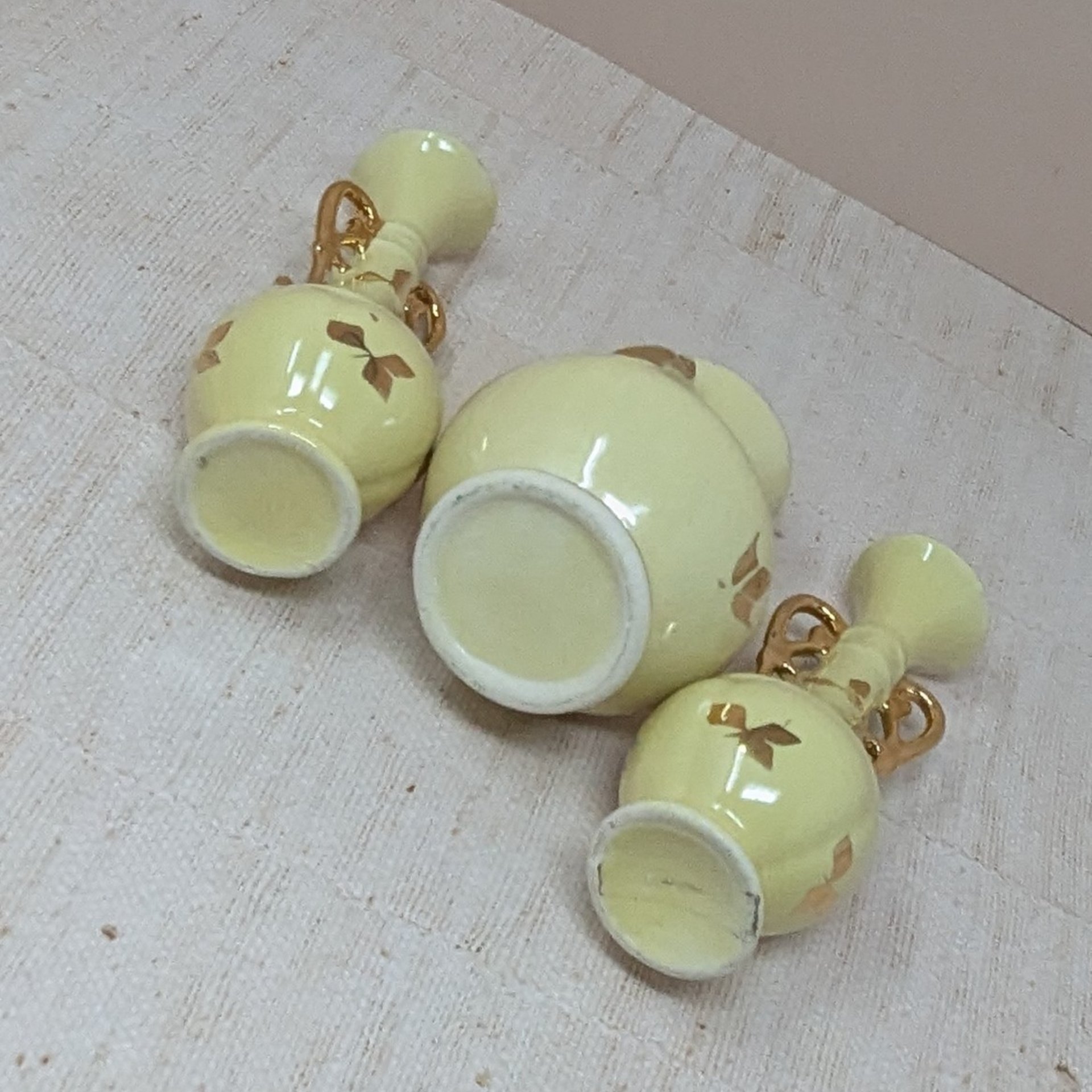 Vintage Yellow & Gold Ceramic Vase Collection – Mid Century Spring Decor