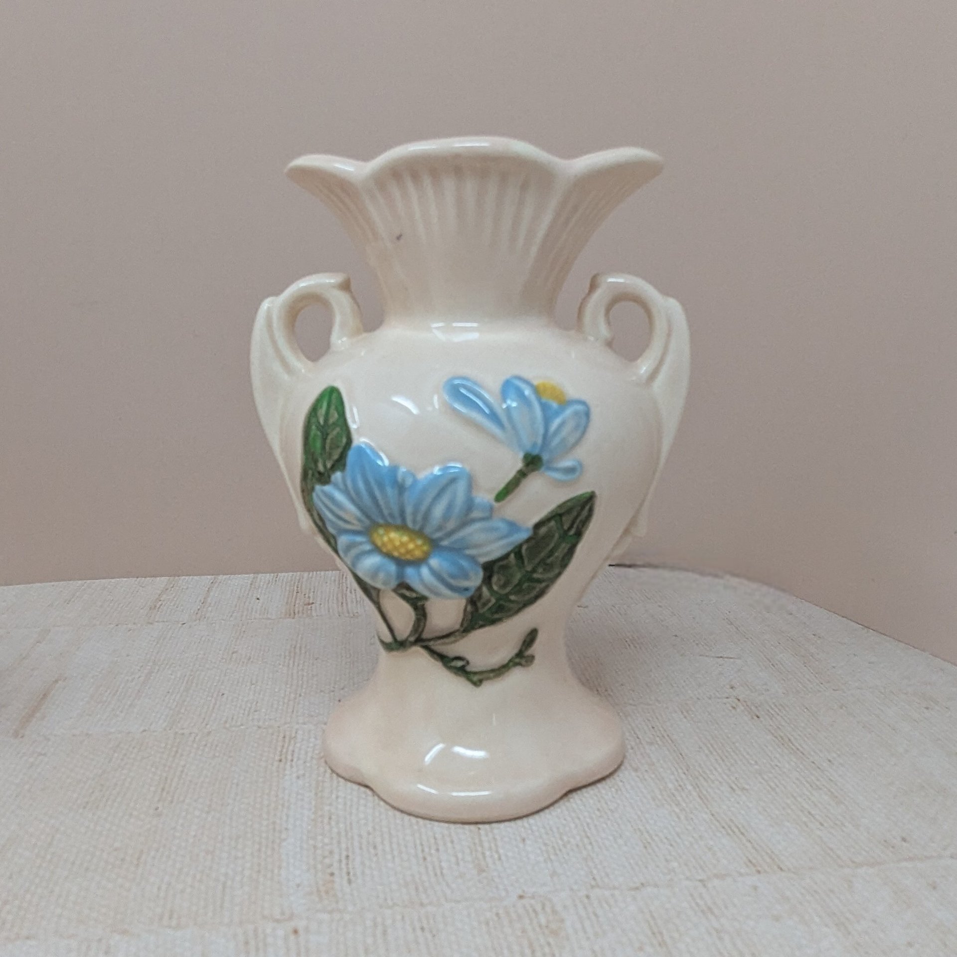 1940s Hull Magnolia & Pink Pitcher Trio – Mid Century Spring Decor