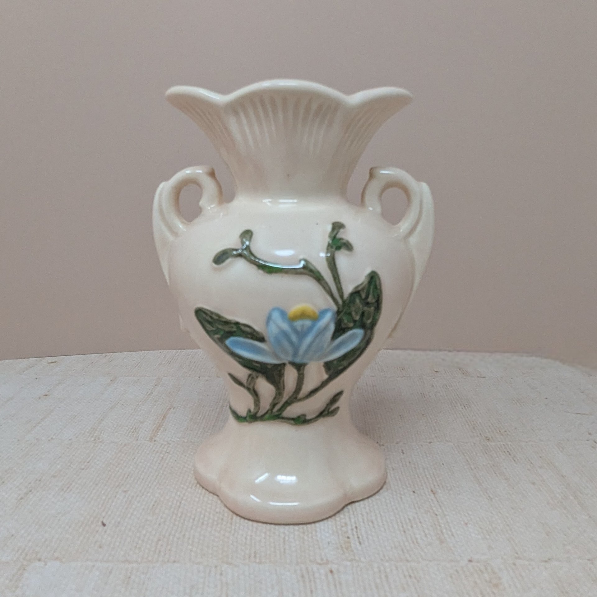 1940s Hull Magnolia & Pink Pitcher Trio – Mid Century Spring Decor