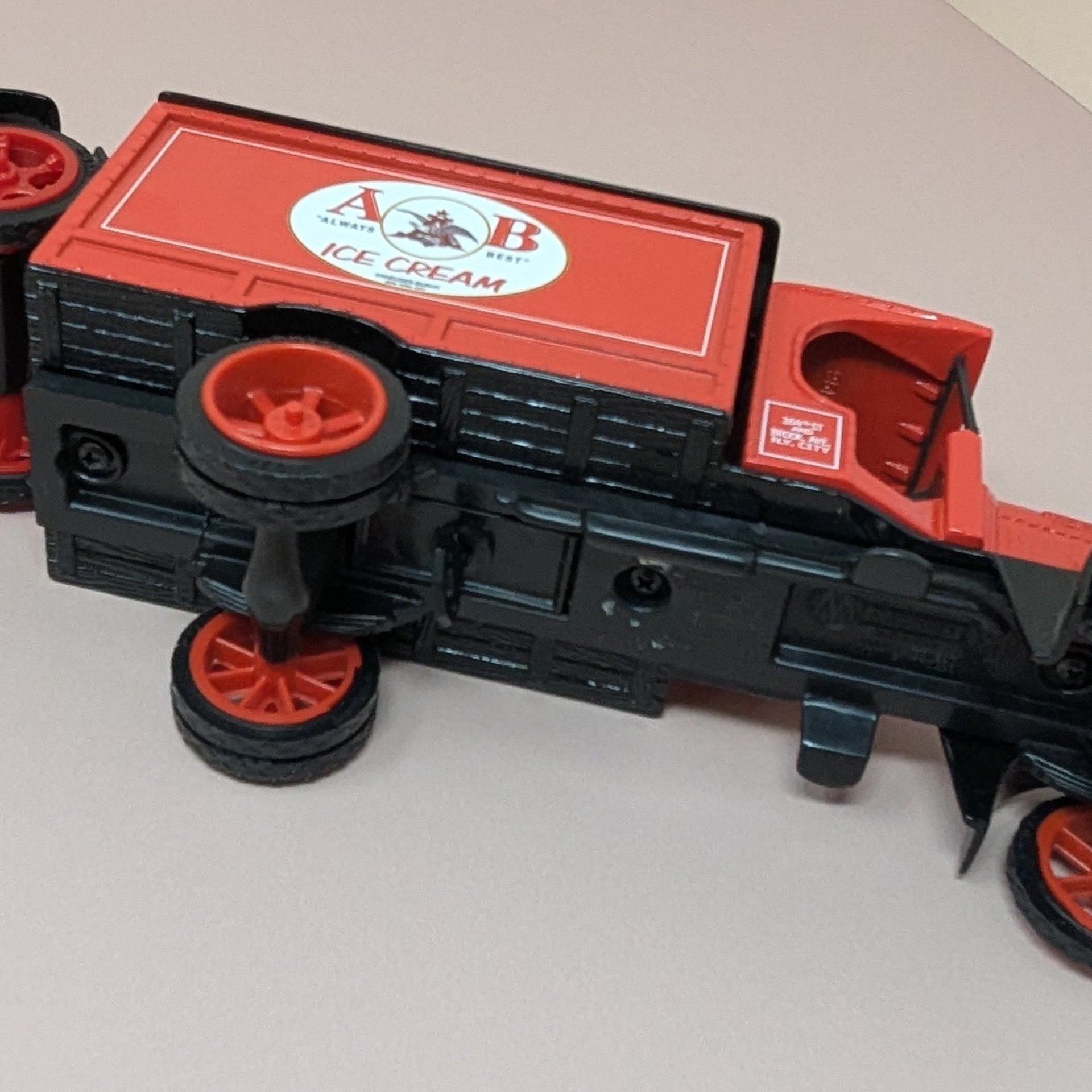 1990s ERTL Anheuser Busch Banks – Retro Delivery Vibe Office Man Cave Decor