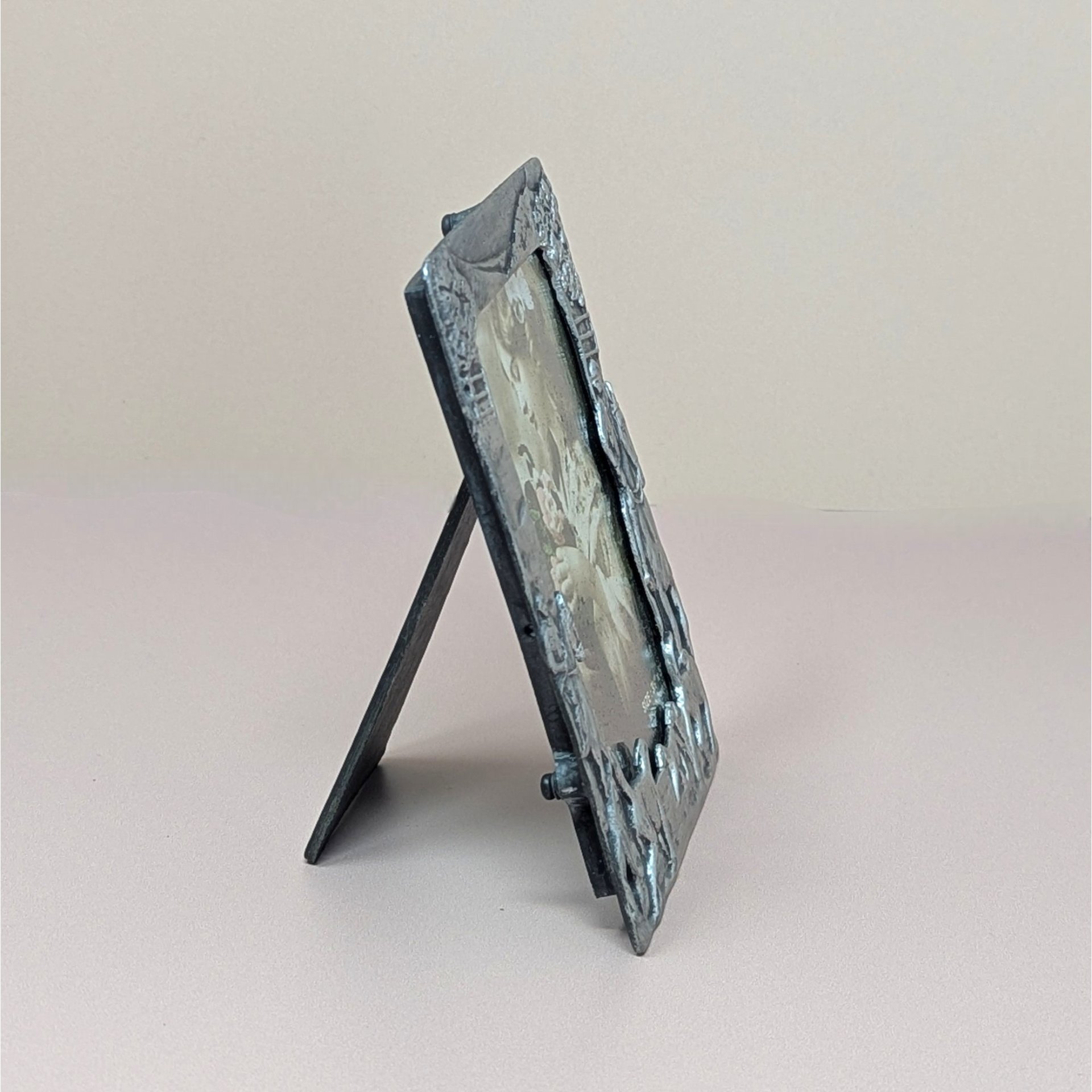 Vintage Equestrian Metal Frame – Fox Hunt & Hounds 3.5x5 Photo Decor