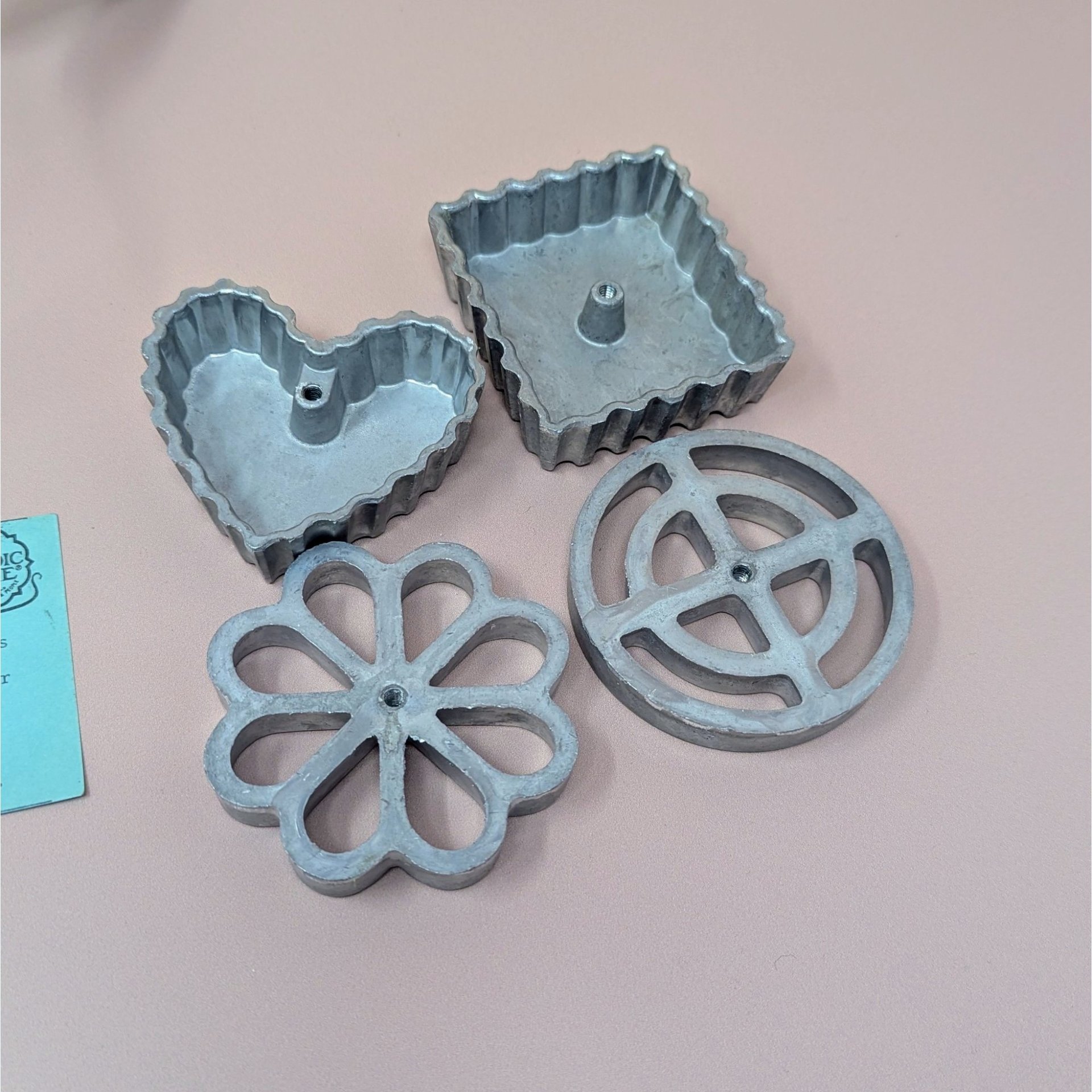 Nordic Ware Double Rosette & Timbale Iron – Vintage Heavy Aluminum Baker's Set