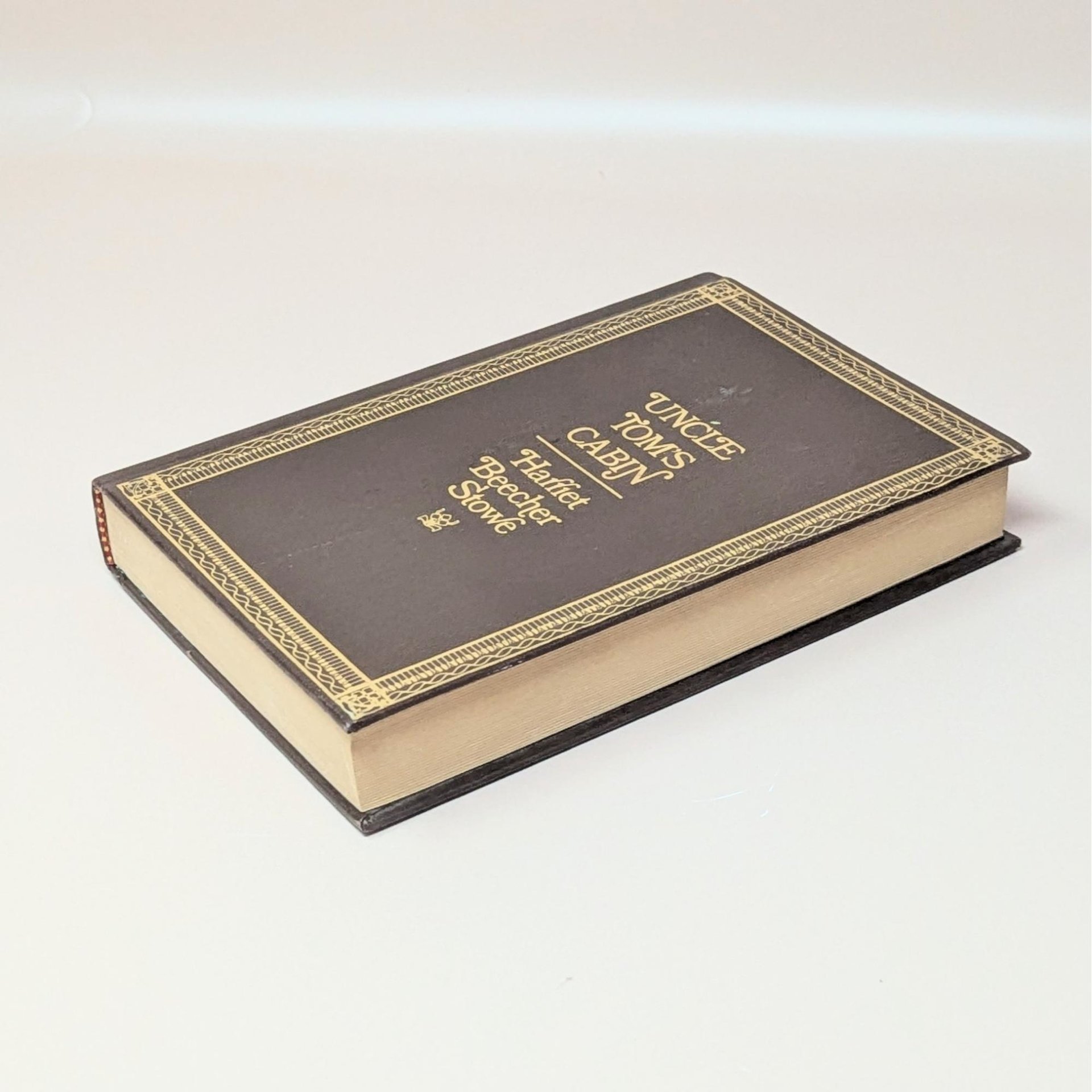 1976 Harriet Beecher Stowe Uncle Toms Cabin
