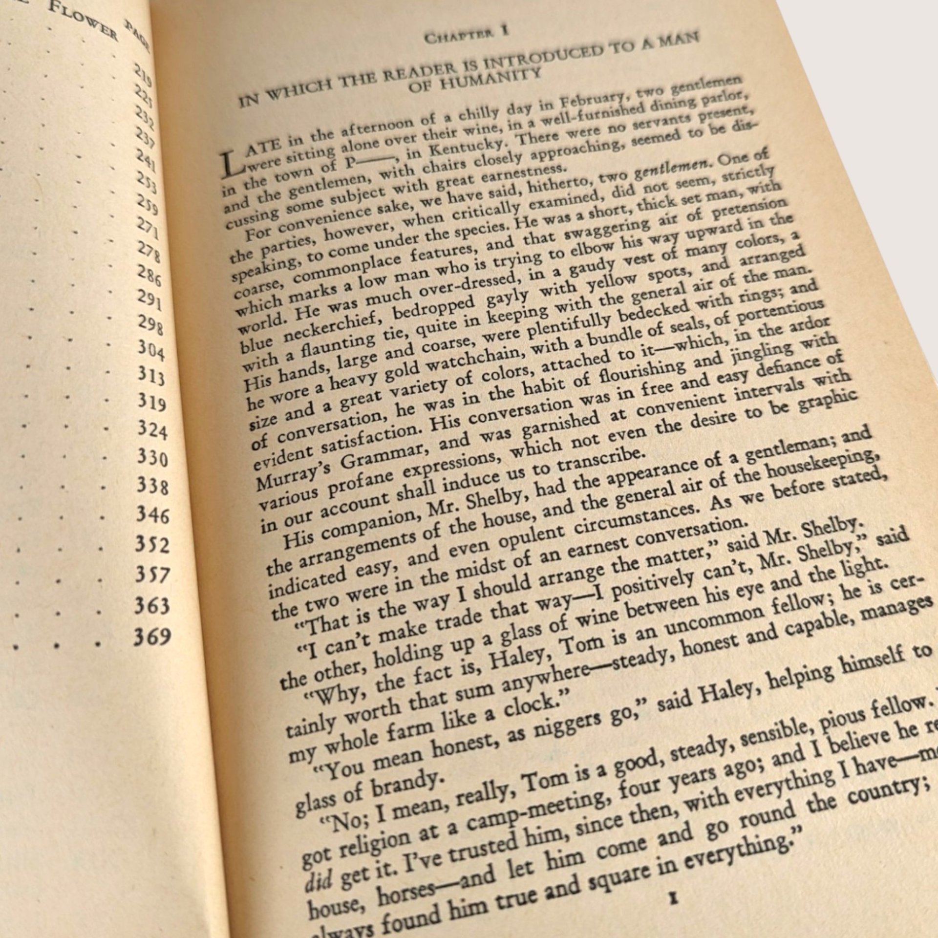 Vintage 1976 Uncle Tom's Cabin: Harriet Beecher Stowe Hardcover Novel